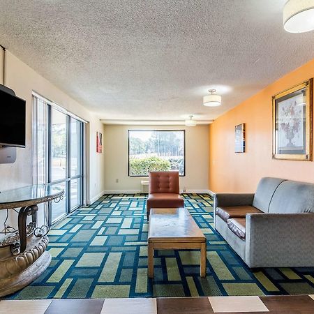 Motel 6-Kenly, Nc Exterior photo