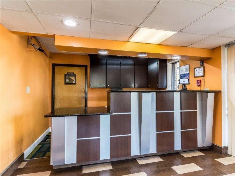 Motel 6-Kenly, Nc Exterior photo