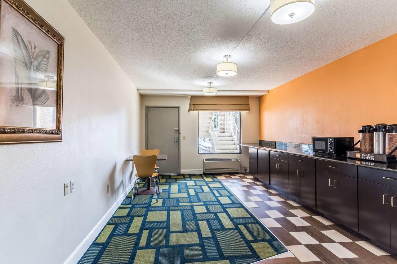 Motel 6-Kenly, Nc Exterior photo